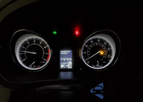 2010 Suzuki Kizashi Se z USA, uszkodzony, nr VIN JS2RE9A38A6100423